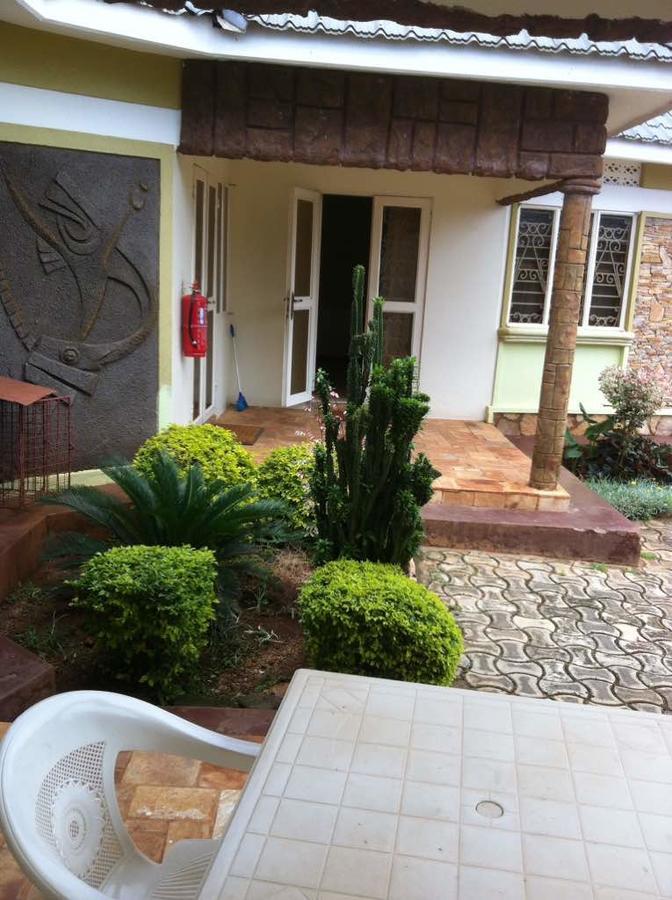 Prestige Resort Cottages Entebbe Exteriör bild